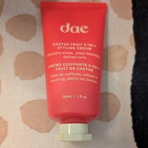 Dae Cactus Fruit 3-in-1 Styling Cream - 1 FL OZ